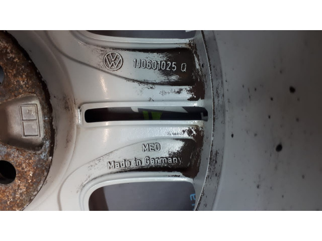 Б/у диски R15, 1J0601025Q, 6Jx15/ ET38, 5х100 для Audi/ Seat/ Skoda/ Volkswagen Б/у диски R15, 1J0601025Q, 6Jx15/ ET38, 5х100 для Audi/ Seat/ Skoda/ Volkswagen
