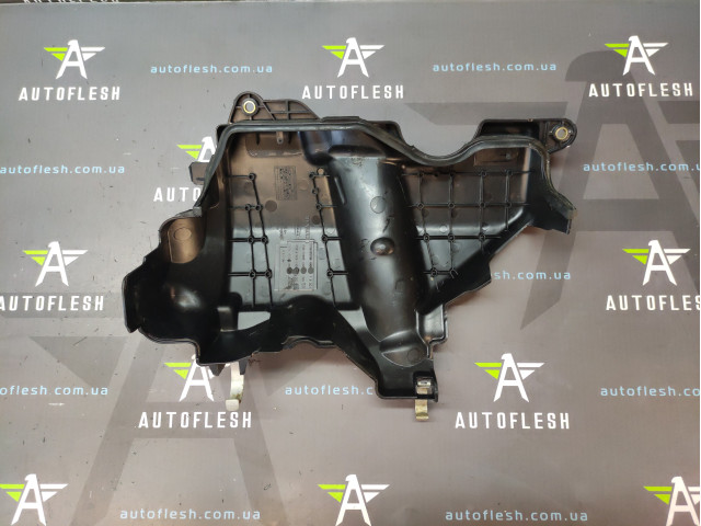 Крышка двигателя декоративная 175B17170R, 175B17098R, 175B14760R Dacia Renault Крышка двигателя декоративная 175B17170R, 175B17098R, 175B14760R Dacia Renault