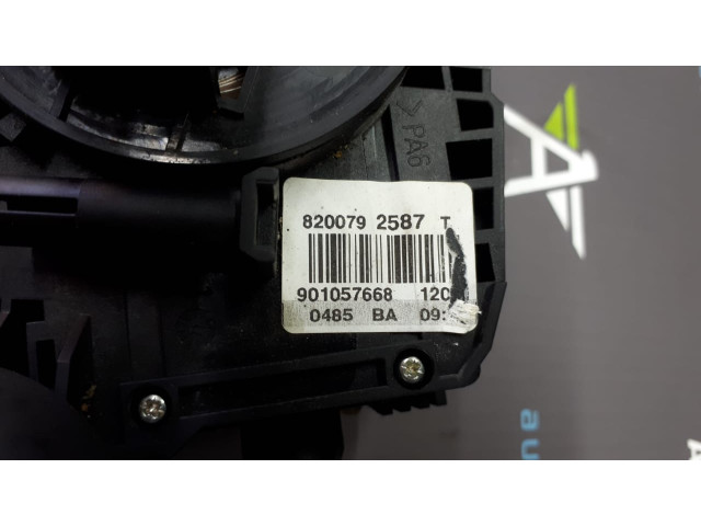 Б/у переключатель подрулевой левый 8200792587, 255406898R для Dacia Duster/ Logan/ Sandero Б/у переключатель подрулевой левый 8200792587, 255406898R для Dacia Duster/ Logan/ Sandero