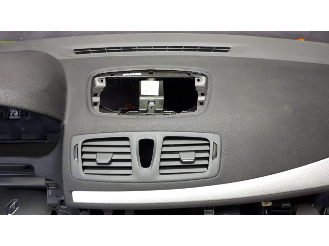 Б/у комплект безопасности 681000020R, 985100007R, 985250003R для Renault Megane III Б/у комплект безопасности 681000020R, 985100007R, 985250003R для Renault Megane III