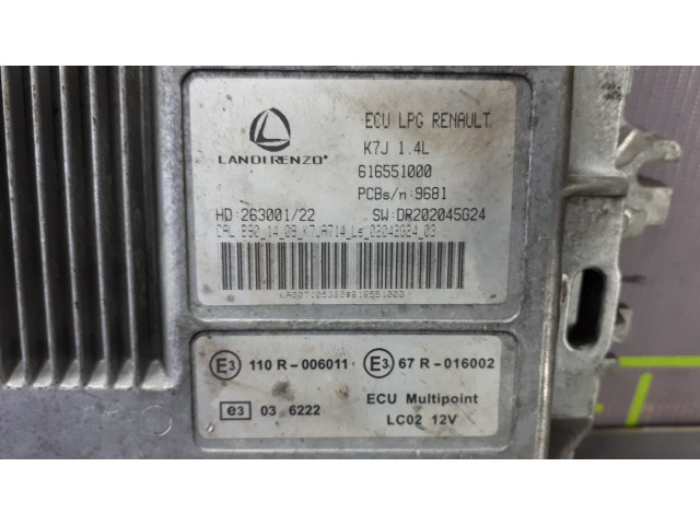 Б/у комплект ЭБУ 8200856659, 8201013757, 616551000 для Dacia Logan/ Sandero Б/у комплект ЭБУ 8200856659, 8201013757, 616551000 для Dacia Logan/ Sandero
