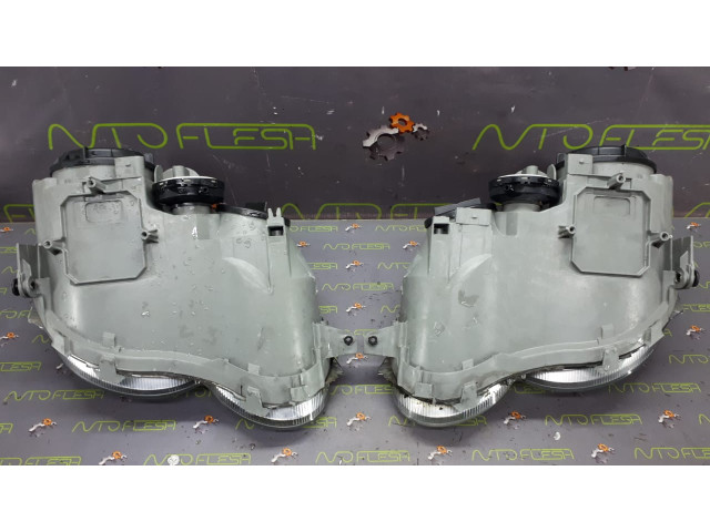 Б/у фара/ фары передние в сборе A2038203161, A2038203261 для Mercedes C-Class Б/у фара/ фары передние в сборе A2038203161, A2038203261 для Mercedes C-Class