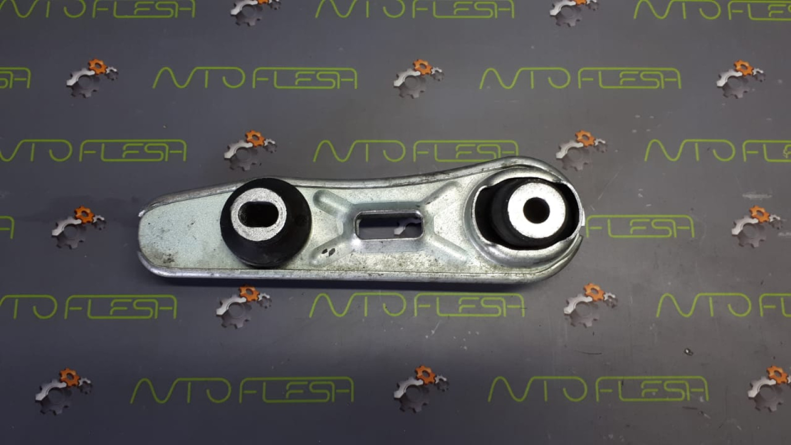 Б/у подушка двигателя 8200358666 для Renault Espace IV/ Laguna/ Vel Satis