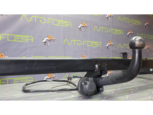 Б/у прицепное оборудование Bosal 044491 для Mercedes Citan/ Renault Kangoo II Б/у прицепное оборудование Bosal 044491 для Mercedes Citan/ Renault Kangoo II