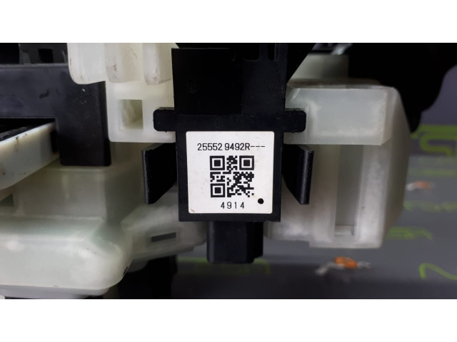Б/у подрулевой переключатель 255529492R/ 681720005R для Nissan NV400/ Opel Movano B/ Renault Master III Б/у подрулевой переключатель 255529492R/ 681720005R для Nissan NV400/ Opel Movano B/ Renault Master III