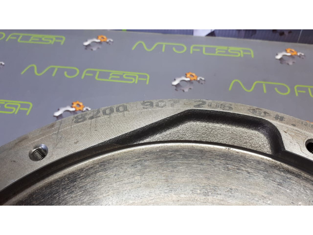 Б/у маховик демпферный 8200620330 2.0 dCi для Nissan/ Renault Б/у маховик демпферный 8200620330 2.0 dCi для Nissan/ Renault