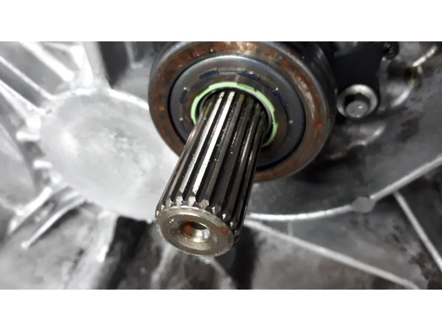 Б/у МКПП 4x4/ мост, ''ND8003'', 2.0 dCi для Nissan X-Trail/ Renault Koleos Б/у МКПП 4x4/ мост, ''ND8003'', 2.0 dCi для Nissan X-Trail/ Renault Koleos