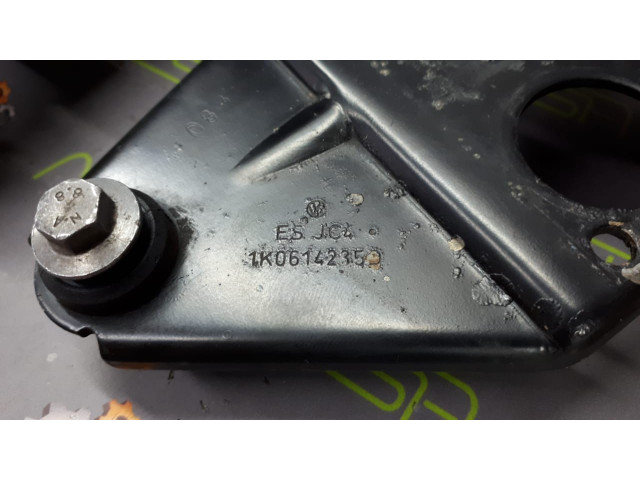 Б/у кронштейн ABS 1K0614235D, 1K1614235E для Audi/ Seat/ Skoda/ Volkswagen Б/у кронштейн ABS 1K0614235D, 1K1614235E для Audi/ Seat/ Skoda/ Volkswagen