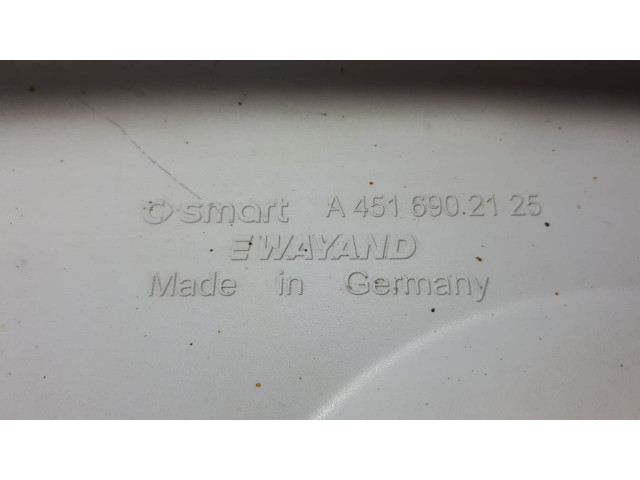 Б/у обшивка боковой стенки A4516902125 для Smart ForTwo 451 Б/у обшивка боковой стенки A4516902125 для Smart ForTwo 451