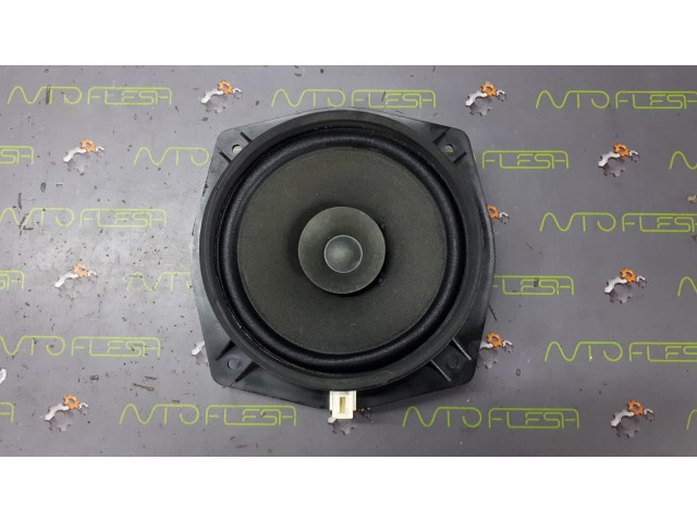 Б/у динамик задней двери 8930034010 для SsangYong Korando/ New Actyon