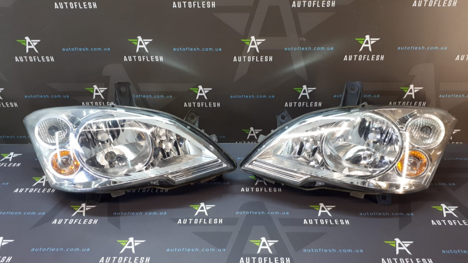 Б/у фара передняя A6398201961, A6398201861 для Mercedes V-Class/ Viano/ Vito