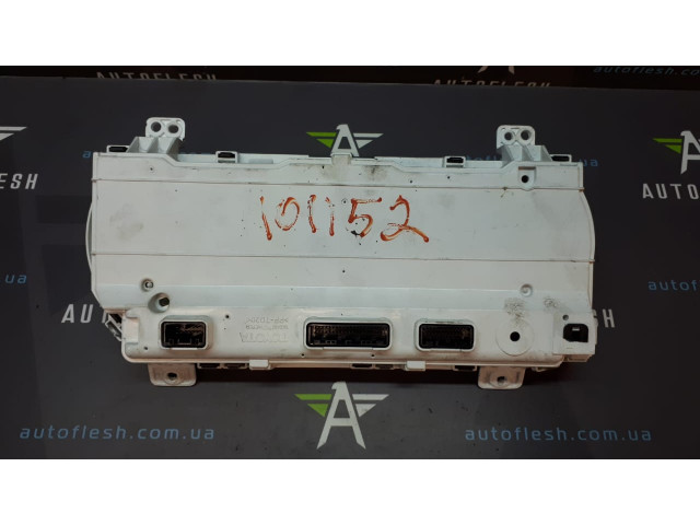 Б/у панель приборов/ щиток приборов 83800-FC870-D для Toyota Hilux VIII Б/у панель приборов/ щиток приборов 83800-FC870-D для Toyota Hilux VIII