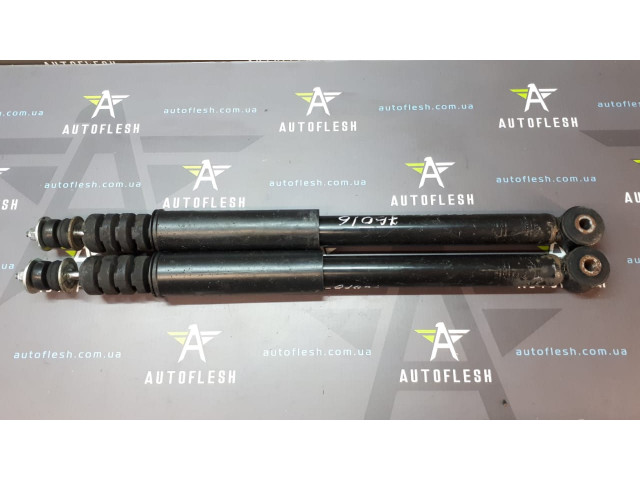 Б/в амортизатор задній 82000953294 для Renault Logan I