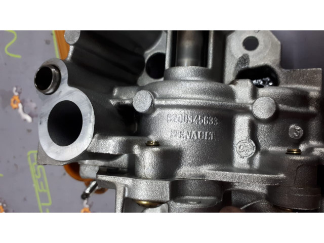 Б/у насос масляный в комплекте 8200345633, 150005392R для Nissan/ Opel/ Renault Б/у насос масляный в комплекте 8200345633, 150005392R для Nissan/ Opel/ Renault