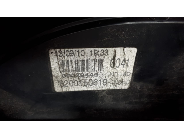 Б/у фонарь задний 8200150619, 8200150621 для Nissan Kubistar/ Renault Kangoo Б/у фонарь задний 8200150619, 8200150621 для Nissan Kubistar/ Renault Kangoo