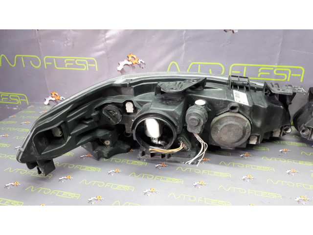 Б/у фары передние xenon 8200354740/ 8200354743 для Renault Laguna II Б/у фары передние xenon 8200354740/ 8200354743 для Renault Laguna II