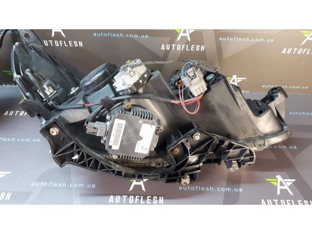 Б/у фара в сборе/ фары передние xenon 84001SC120, 84001SC230 для Subaru Forester III Б/у фара в сборе/ фары передние xenon 84001SC120, 84001SC230 для Subaru Forester III