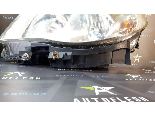 Б/у фара в сборе/ фары передние xenon 84001SC120, 84001SC230 для Subaru Forester III Б/у фара в сборе/ фары передние xenon 84001SC120, 84001SC230 для Subaru Forester III