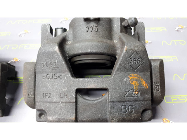 Б/у суппорт передний 410010001R/ 410110001R для Renault Laguna III/ Latitude/ Megane III/ Scenic III Б/у суппорт передний 410010001R/ 410110001R для Renault Laguna III/ Latitude/ Megane III/ Scenic III