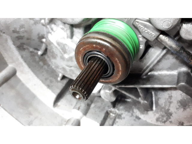 Б/у КПП PMR915426, 1.9 DI-D/ TD для Mitsubishi Space star/ Volvo S40, V40 Б/у КПП PMR915426, 1.9 DI-D/ TD для Mitsubishi Space star/ Volvo S40, V40