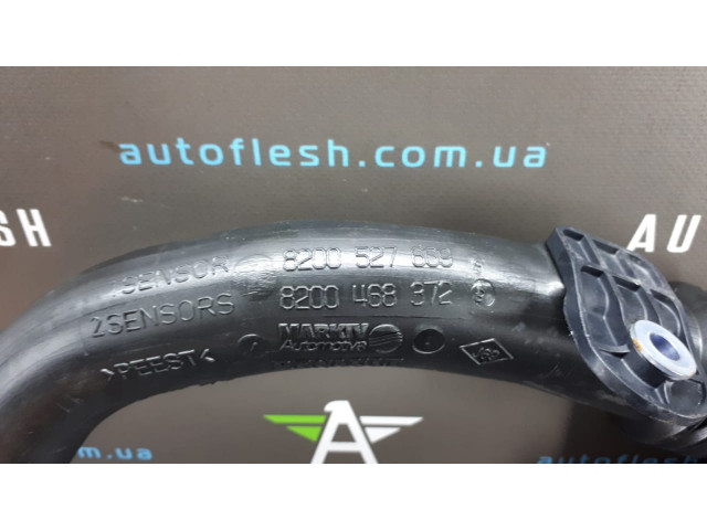 Б/у патрубок интеркуллера 8200527669/ 8200468372, 1.5 dCi для Renault Clio III Б/у патрубок интеркуллера 8200527669/ 8200468372, 1.5 dCi для Renault Clio III