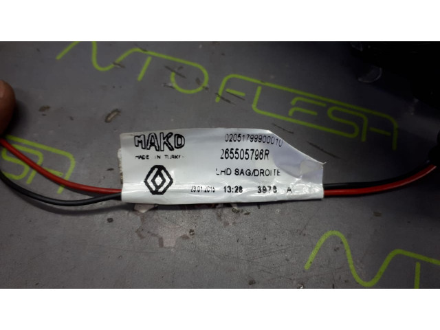 Б/у фонарь задний 265505796R, 265552424R для Renault Clio IV Б/у фонарь задний 265505796R, 265552424R для Renault Clio IV